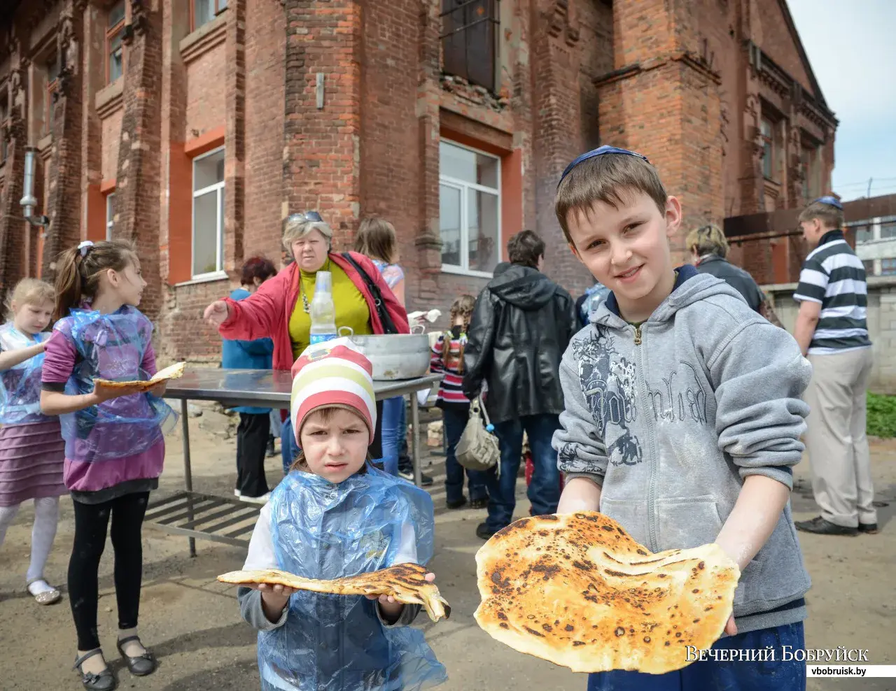 Бобруйск, 27 апреля 2014 года. Часть 1. Детский утренник в синагоге,  посвященный традициям Песаха (47 фото) | bobruisk.ru