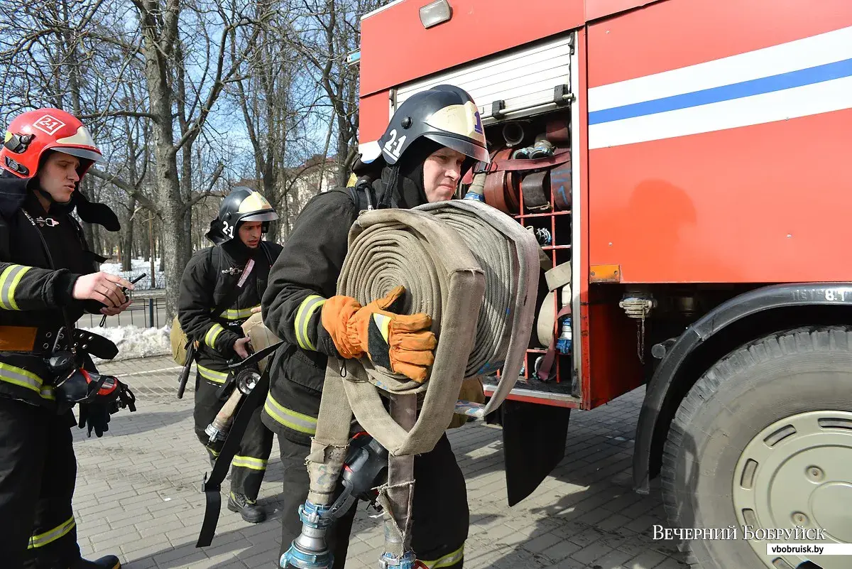 Как в торговом центре «Вэстор» ликвидировали «пожар» | bobruisk.ru