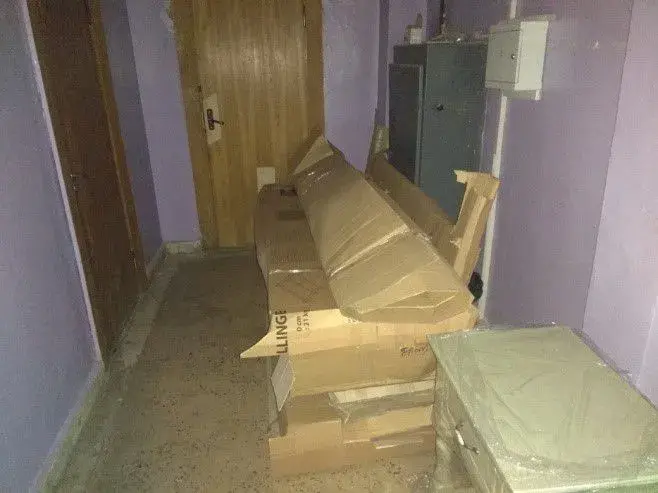 Размещение мебели в коридорах.