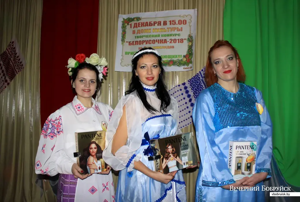 Прызэркі конкурсу (злева направа): Рыта Казакова - 2 месца, Ірына Пахвалёная - 1 месца, Наталля Зінкова - 3 месца