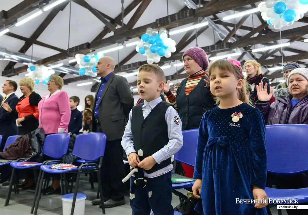25.12.2018. Рождественское богослужение в церкви христиан веры евангельской