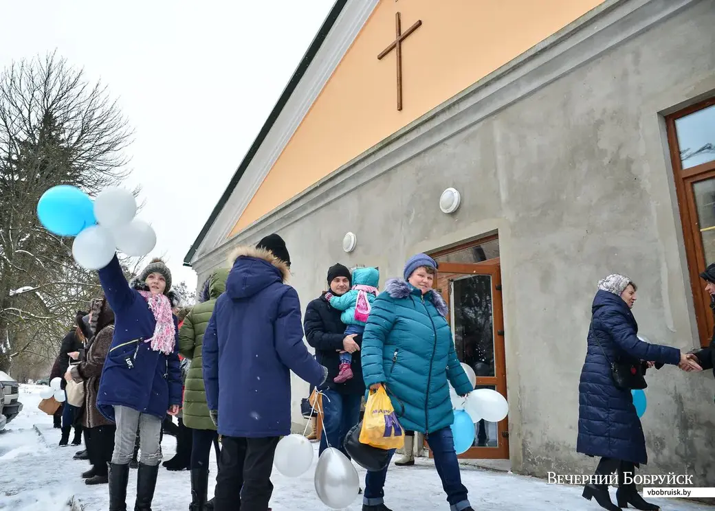 25.12.2018. Рождественское богослужение в церкви христиан веры евангельской