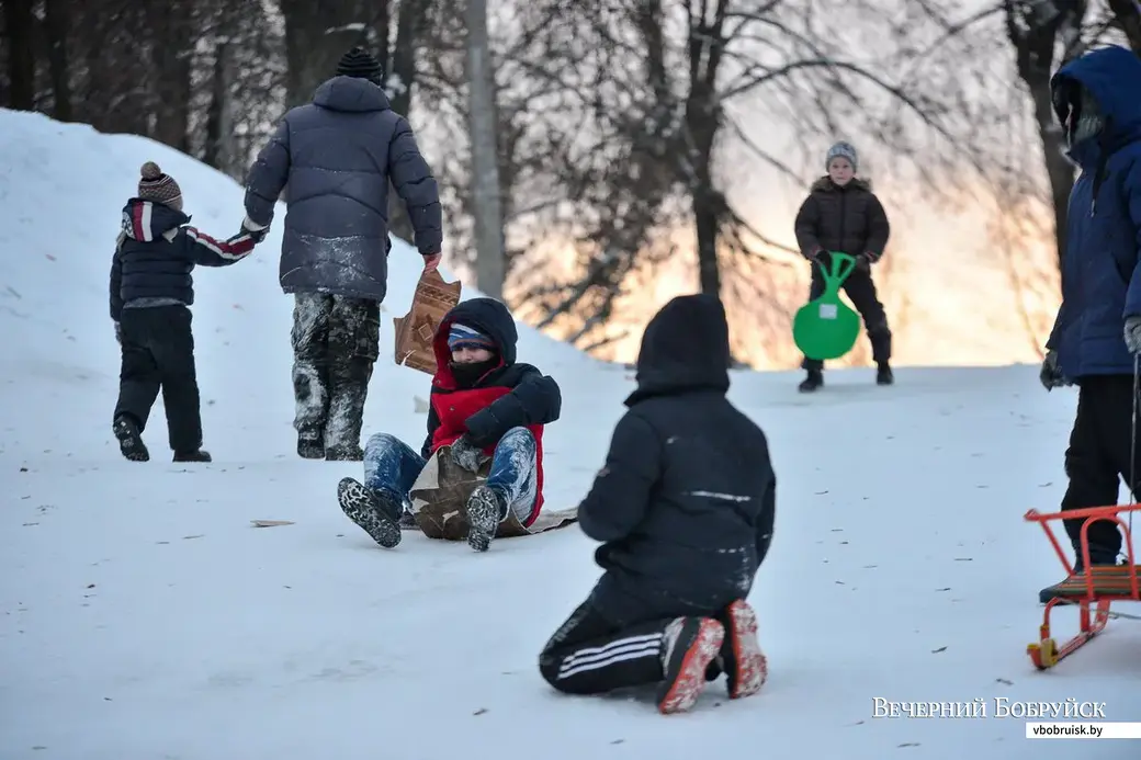 09.01.2019. Снежная горка у санатория имени В.И.Ленина