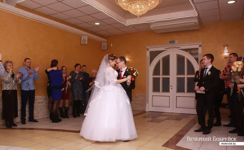 Полина Карташова и двадцатишестилетний Георгий Лагун зарегистрировали свой брак 25 января