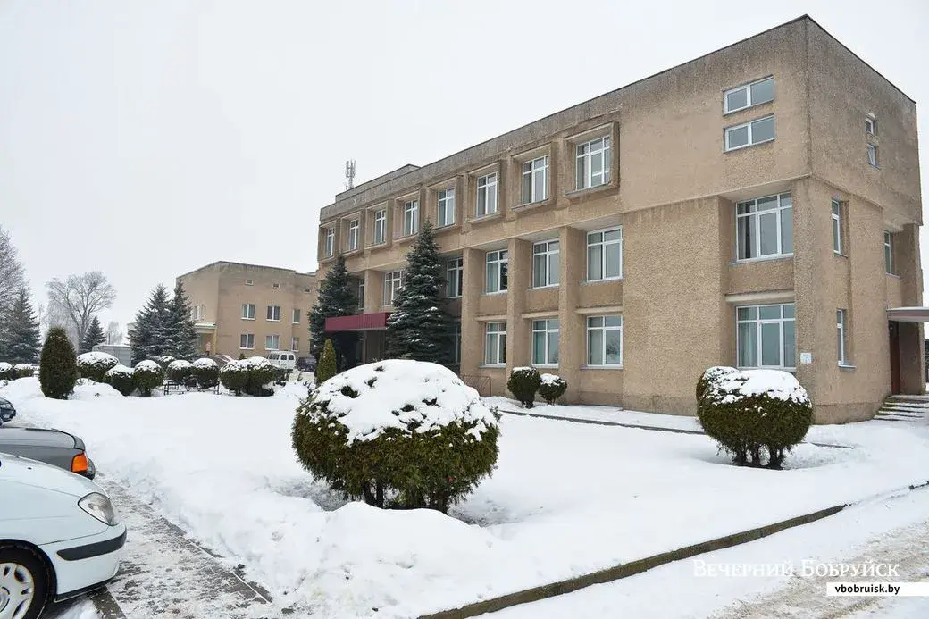 На фото Глусская районная поликлиника