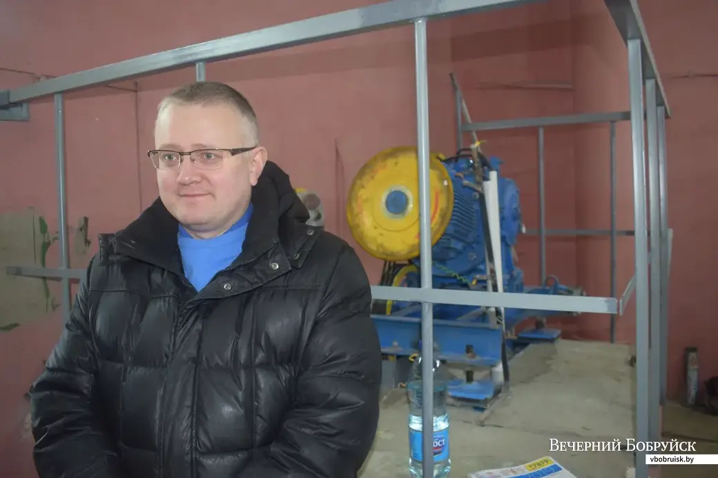 Старший мастер бобруйского участка «Могилевлифт» Петр Шардыко
