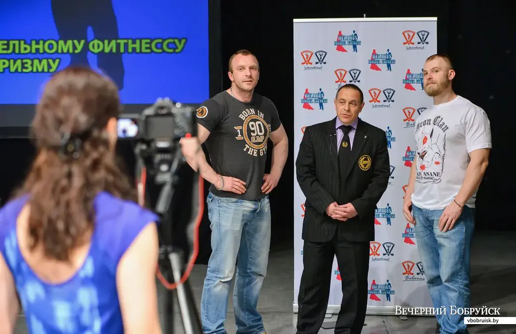 27.03.2015, Бобруйск. III Международный турнир по модельному фитнесу и модельному культуризму «Belarus Model Fitnes 2015». Авторы и ведущие видеоканала Iron Clan