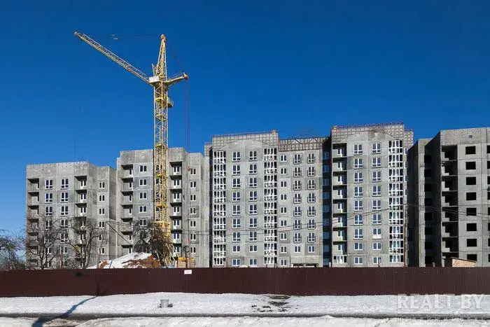 Для некоторых заказчиков разрабатывался проект с расширенными до 20 «квадратов» жилыми комнатами, для каждого объекта разрабатывается уникальный фасад.