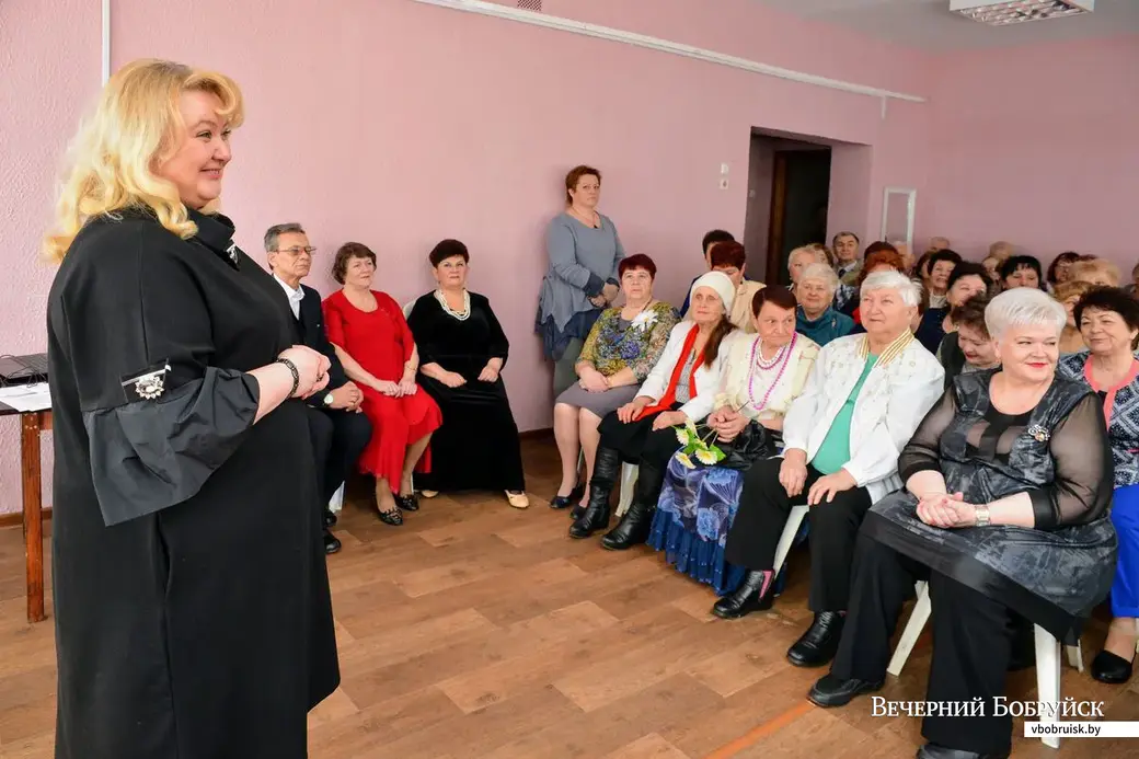 07.03.2019. Клиентов отделения поздравляет его заведующая Дана Борисовна Волошина.