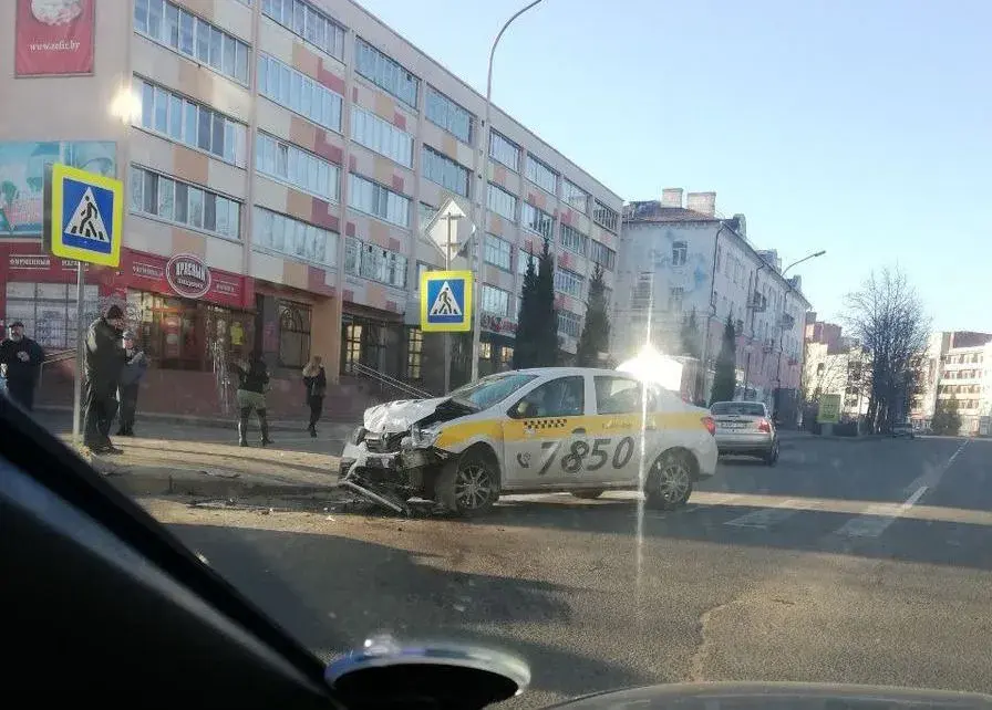 ДТП 9 марта на ул. Социалистической в Бобруйске. Фото свидетелей.