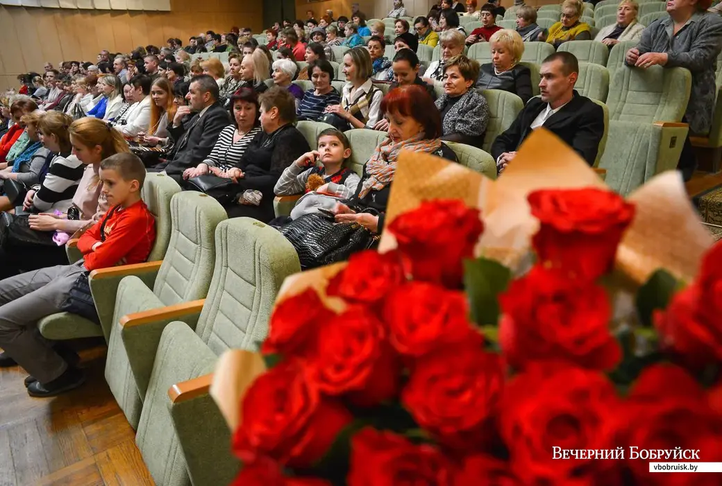 Театральный капустник к Международному Дню театра и юбилею актрисы и режиссера Натальи Кашпур.