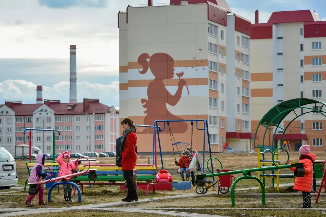 В 7-м микрорайоне Бобруйска. Фото Александра ЧУГУЕВА носит иллюстративный характер.