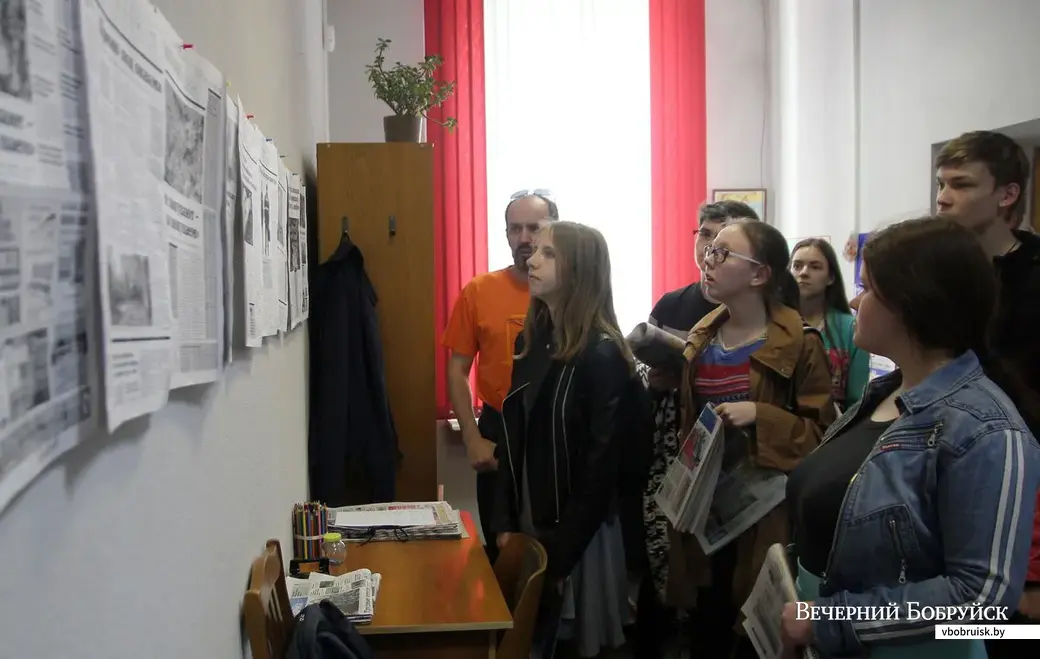 30.04.2019. Визит студентов школы медиаграмотности MediaIQ в редакцию «Вечернего Бобруйска»