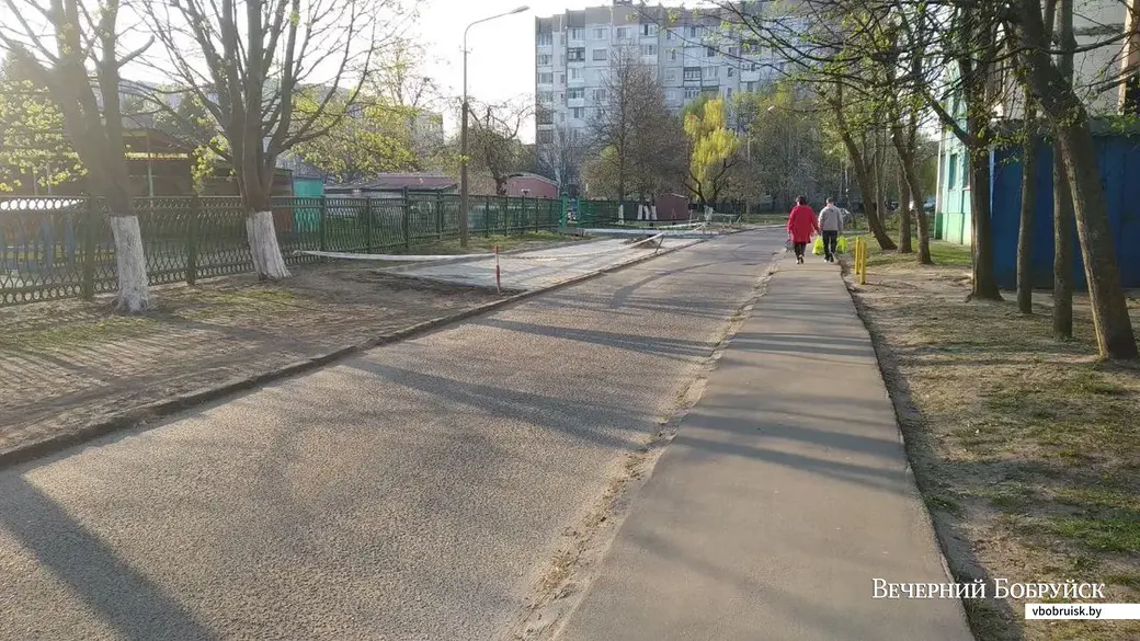 Новая парковка перед санаторным ясли-садом №12 на ул. Рокоссовского.