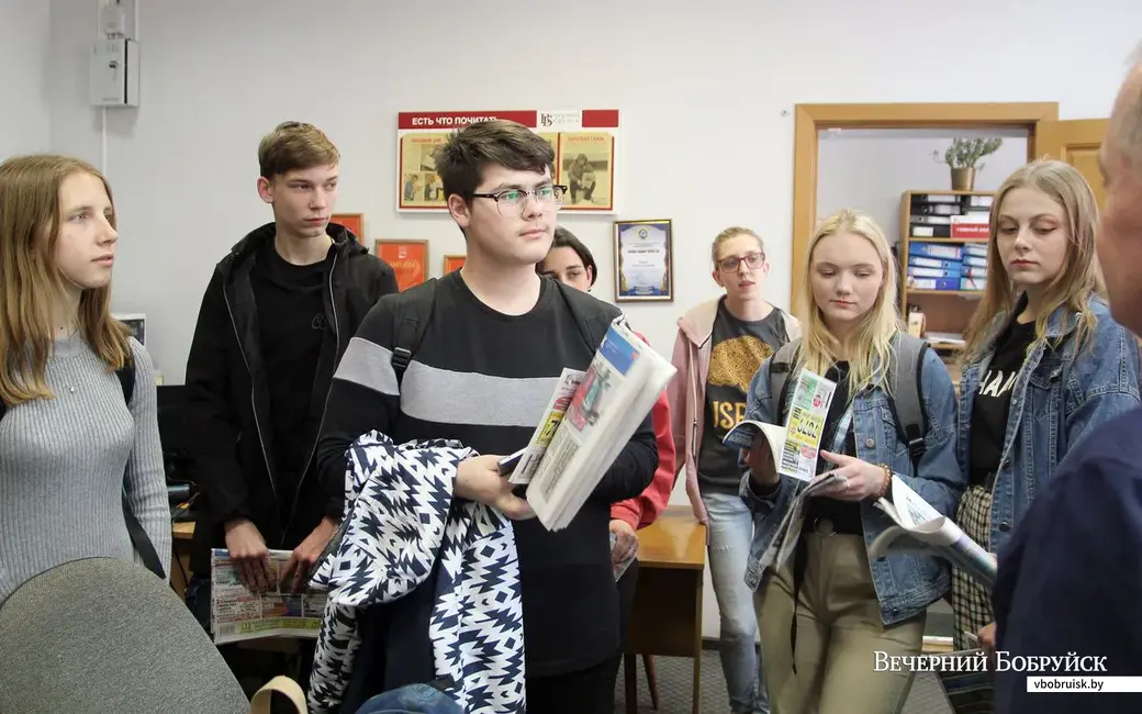 30.04.2019. Визит студентов школы медиаграмотности MediaIQ в редакцию «Вечернего Бобруйска»