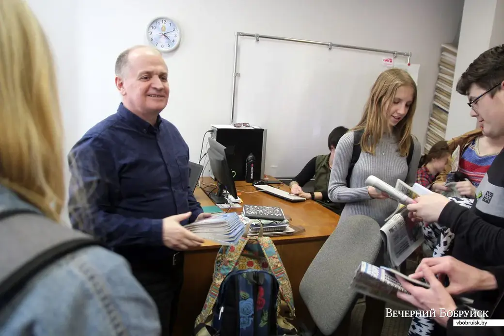 30.04.2019. Визит студентов школы медиаграмотности MediaIQ в редакцию «Вечернего Бобруйска»