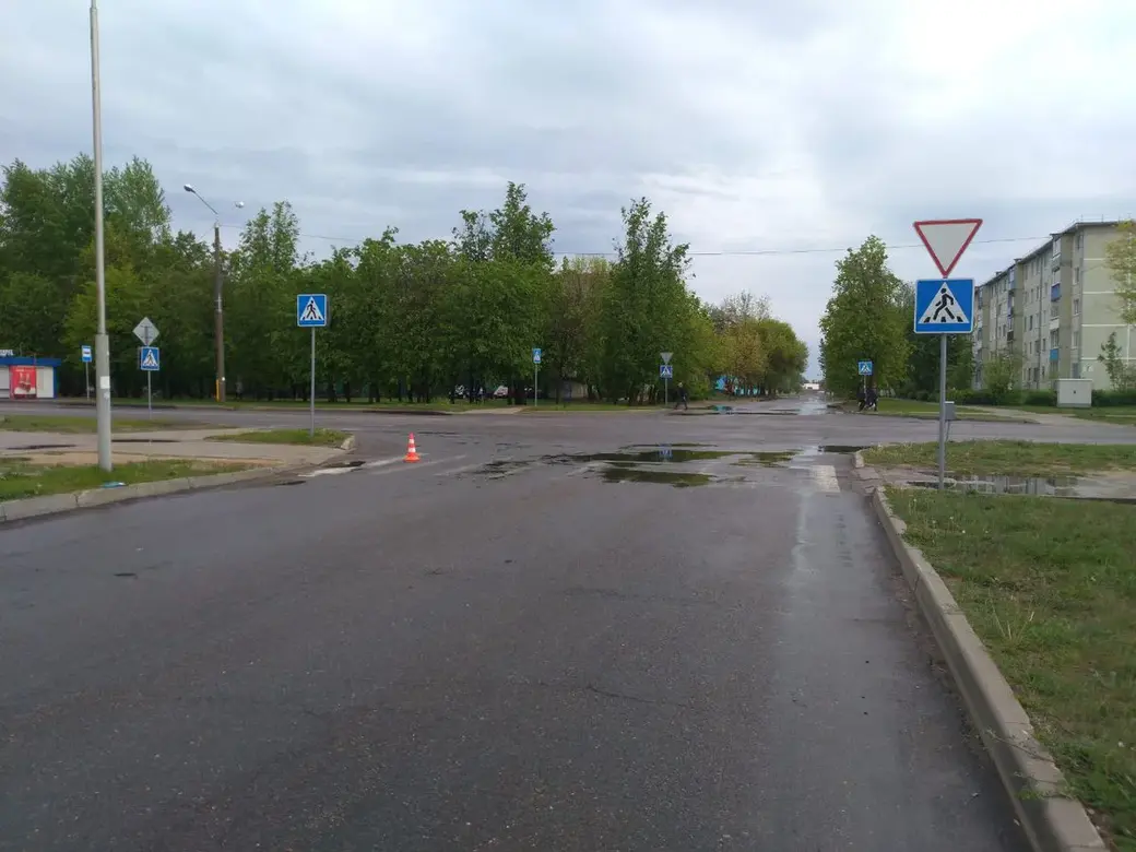 5 мая в 14.20 на перекрестке ул. 50 лет ВЛКСМ – Западная бобруйчанин на автомобиле «Фольксваген Пассат» наехал на велосипедиста.