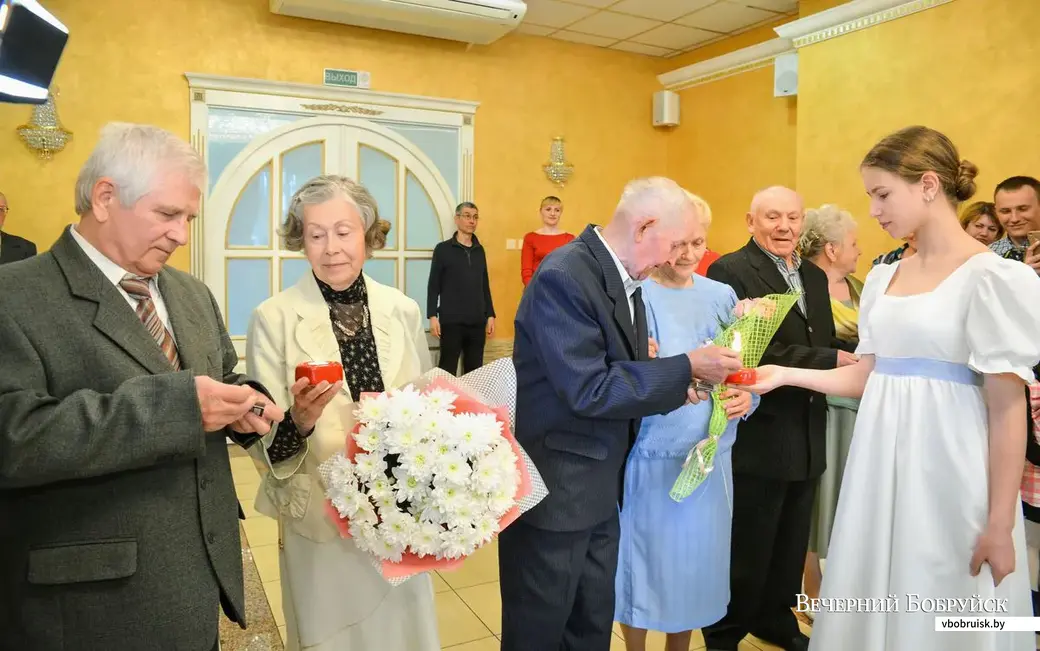 10.05.2019. Чествование бриллиантовых, изумрудных и золотых юбиляров в отделе загс Бобруйского горисполкома