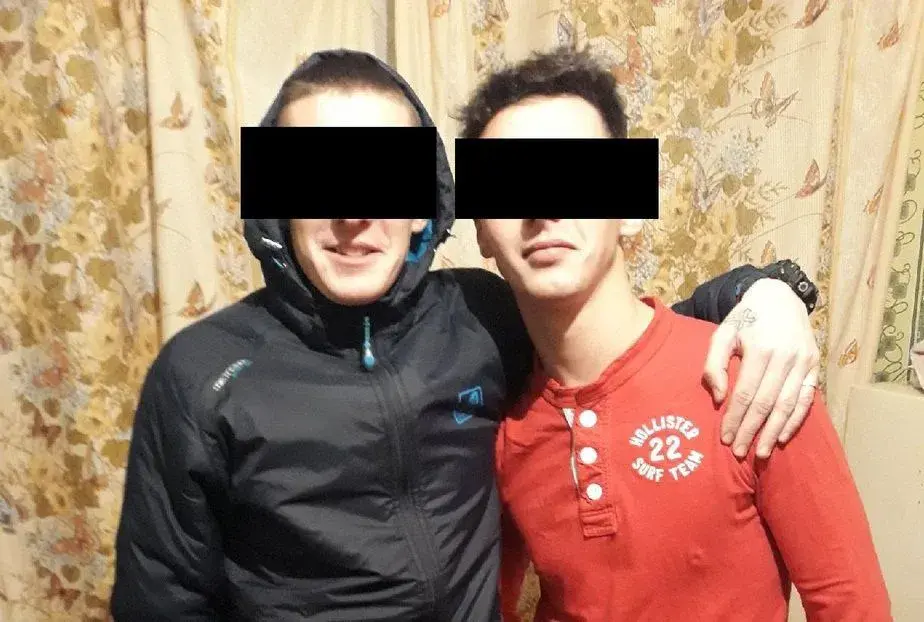 Подозреваемые Андрей и Денис.