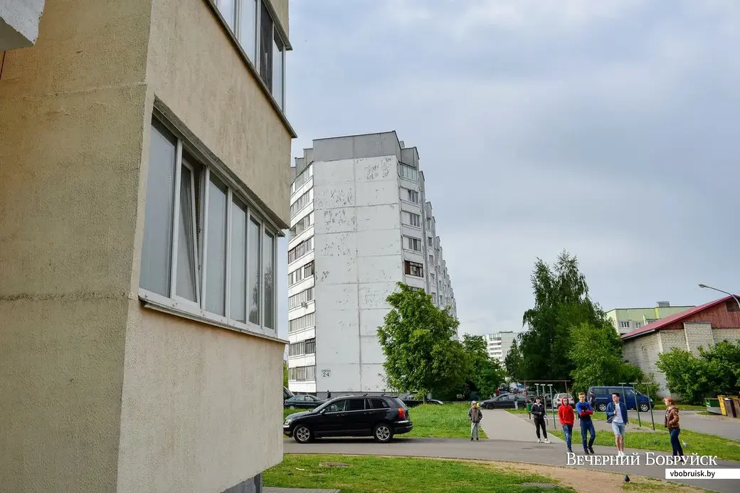 21.05.2019. Из окна 18-этажного дома в Бобруйске выпал молодой мужчина