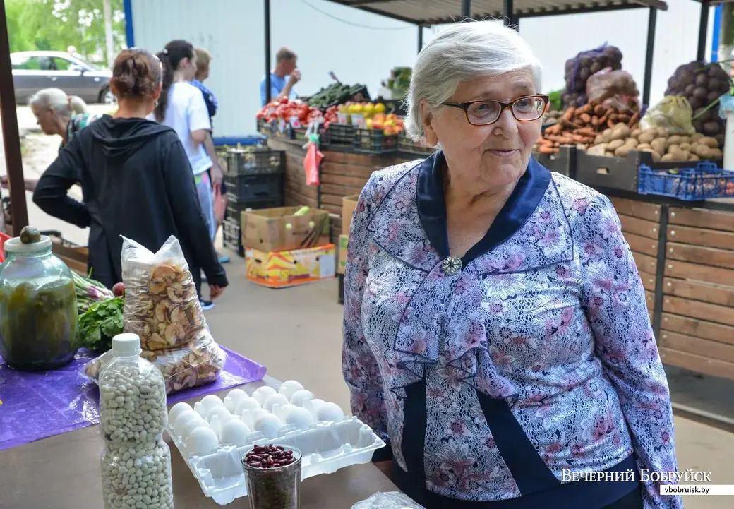 23.05.2019. Микрорайон Киселевичи. Анна Войтенко приехала в Киселевичи из Украины в 1979 году с супругом-военным