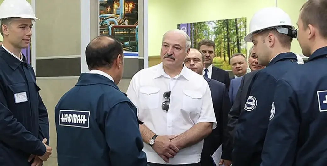 Лукашенко А. во время посещения ОАО