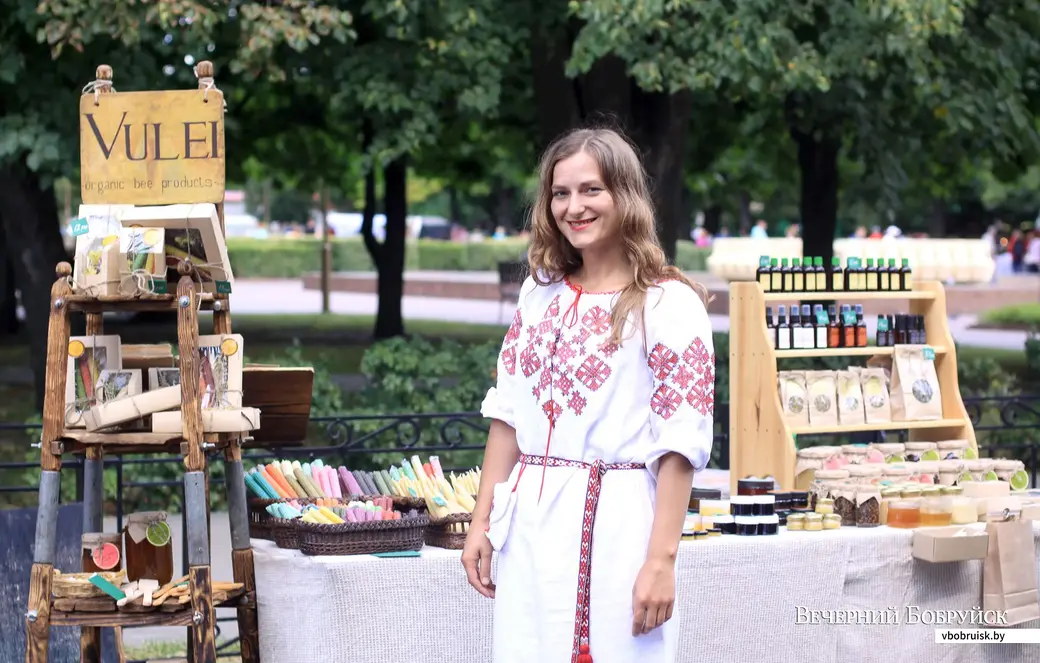 Юлия Дубовик на выставке-ярмарке «Город мастеров».
