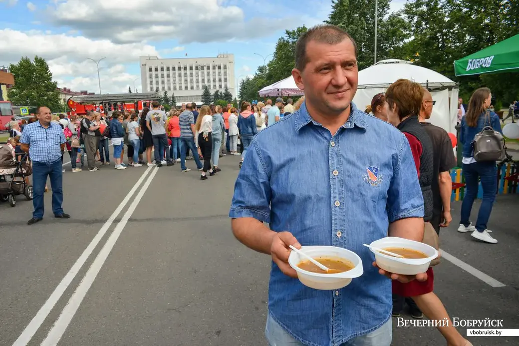 29.06.2019. Фестиваль «Запрашаем смачна есцi!» c дегустацией белорусских блюд от руководителей предприятий города