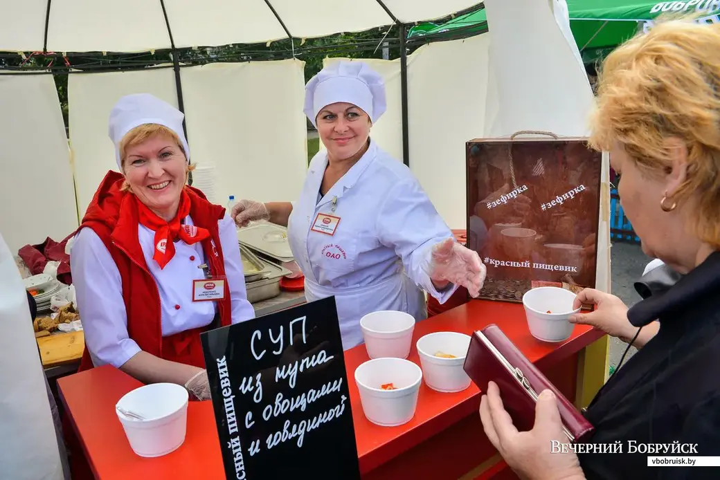 29.06.2019. Фестиваль «Запрашаем смачна есцi!» c дегустацией белорусских блюд от руководителей предприятий города