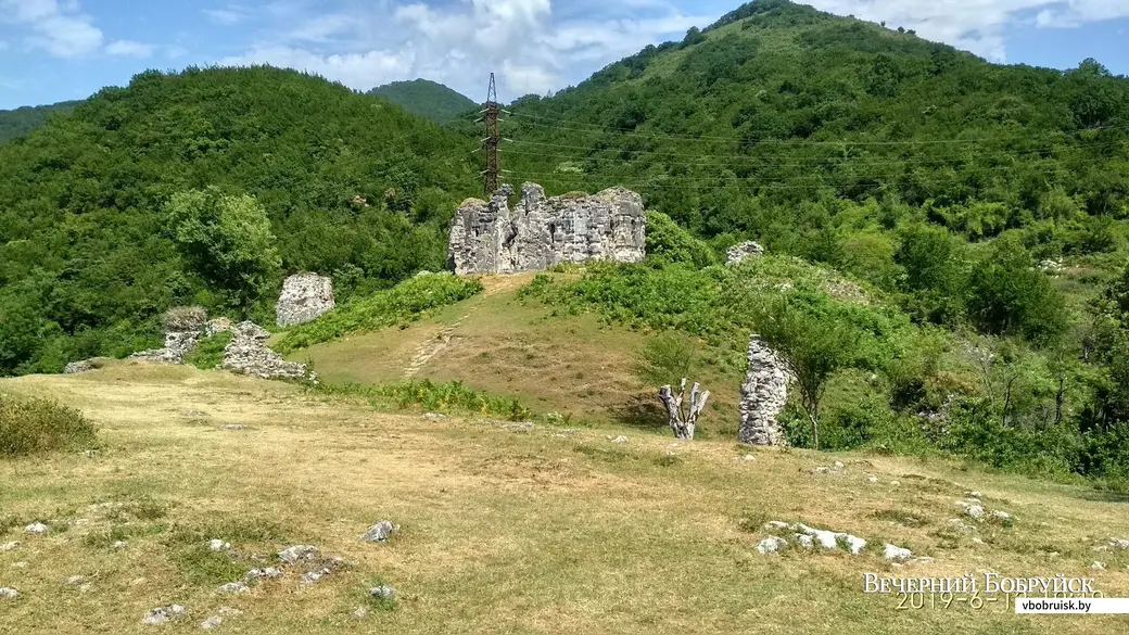 Бзыбский храм-крепость