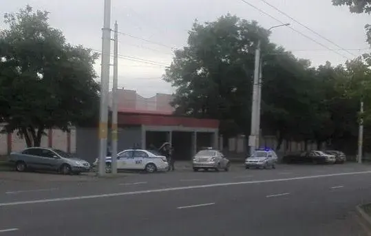 6.07.2019, Бобруйск. Сбежавшего с места аварии на перекрёстке Шинной-Строителей задержали экипажи Департамента охраны и ГАИ. Фото читателей «ВБ»
