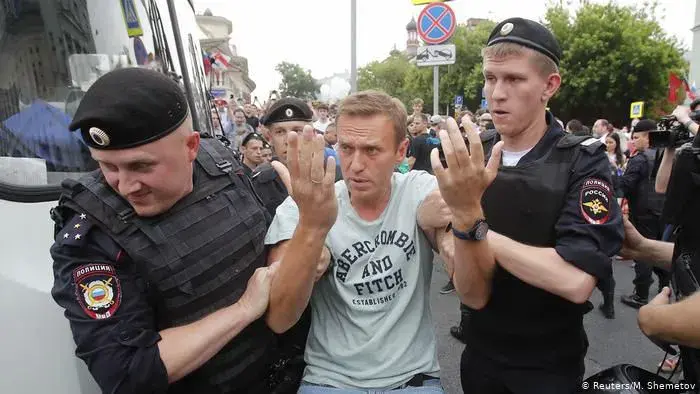 Задержание Навального. Фото: Reuters