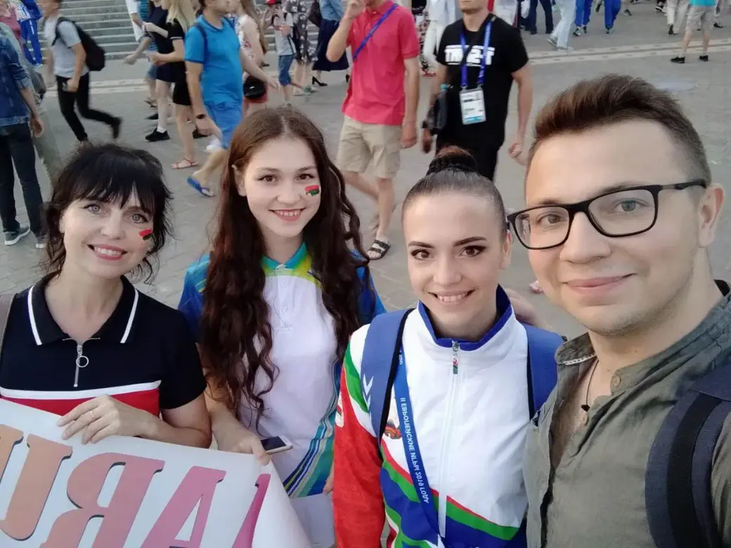 Регина Хоронеко с детьми.