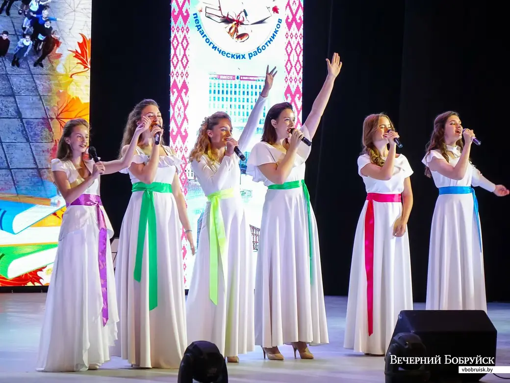 29.08.2019. Августовская педагогическая конференция. Заслуженный любительский коллектив Республики Беларусь образцовая эстрадная студия «Росы» ЦДОДиМ «Росквiт».