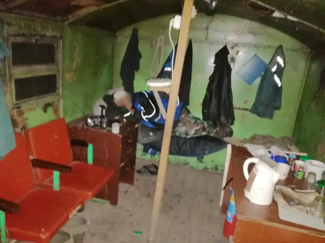 Вот так сторожат ферму в деревне Коврин.