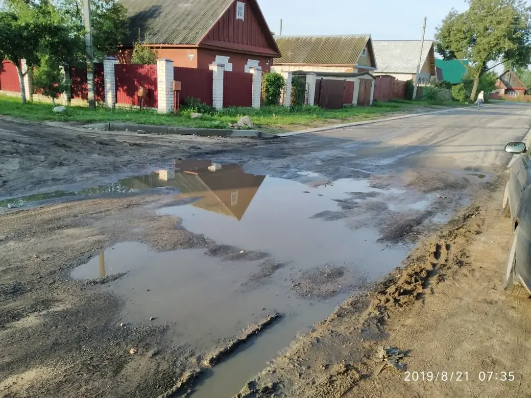 Угол Репина и Ползунова после дождя. Фото местных жителей