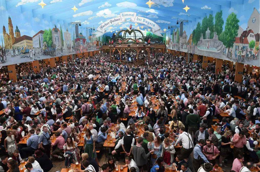 Oktoberfest. Фото AFP