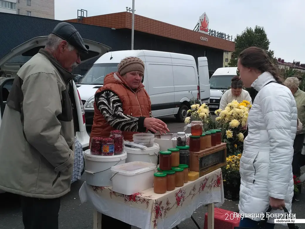В Бобруйске начались сельскохозяйственные ярмарки.