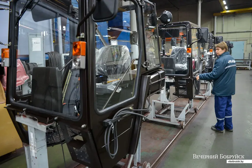 27.09.2019. День машиностроителя на ОАО «Бобруйский завод тракторных деталей и агрегатов»