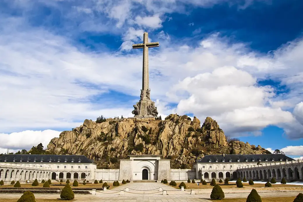 Долина Павших – мемориал всем погибшим в гражданской войне 1930-х в Испании