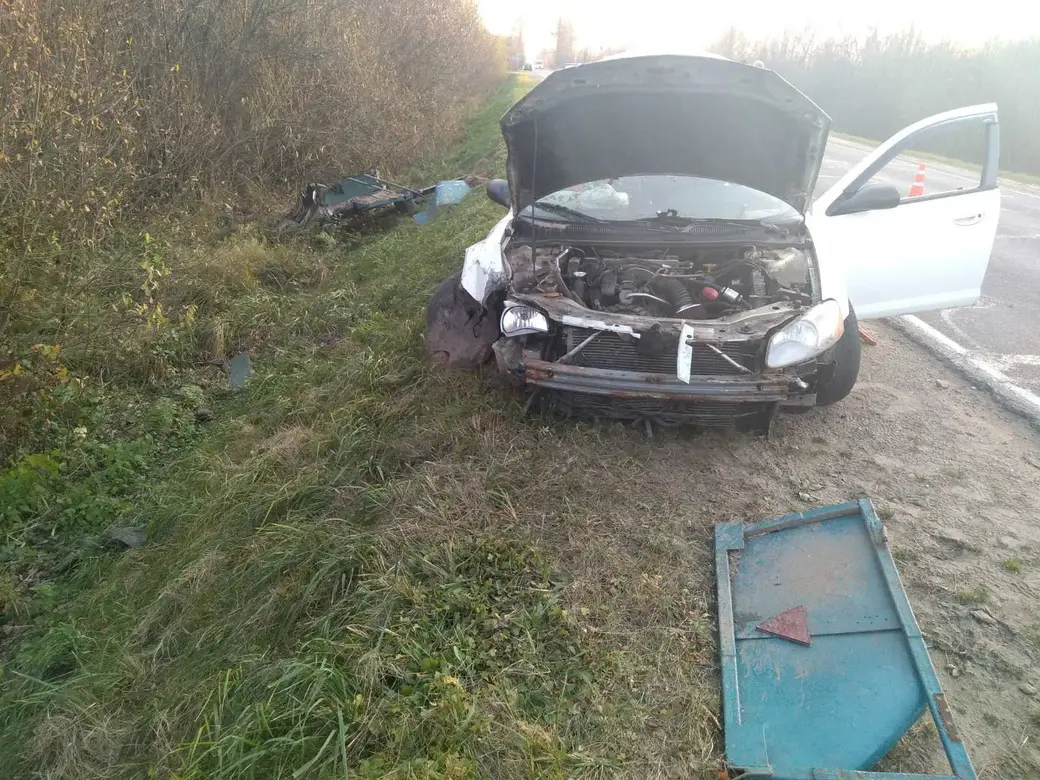 25.10.2019 Смертельное ДТП в Браславском районе – Dodge протаранил попутный мотоблок.