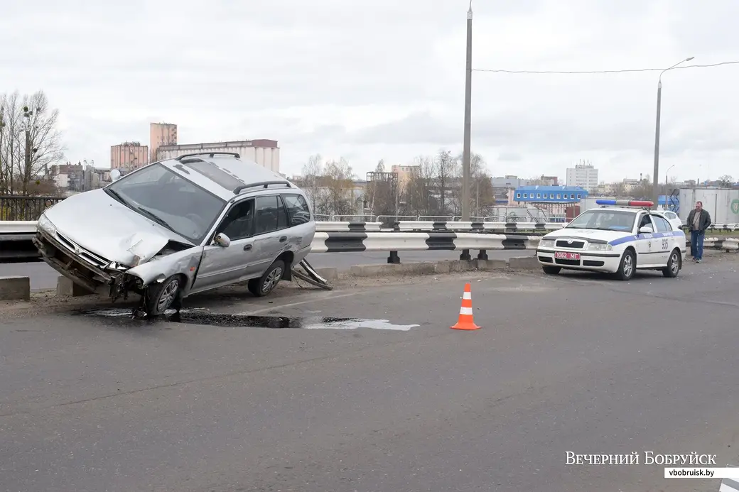 28.10.2019. Авария на мосту через железную дорогу в Бобруйске