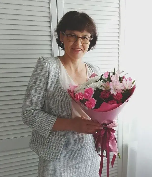 Елена Пилат