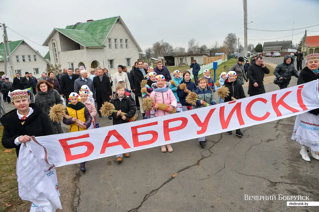 01.11.2019. Районный фестиваль-ярмарка тружеников села «Дожинки-2019» в Телуше