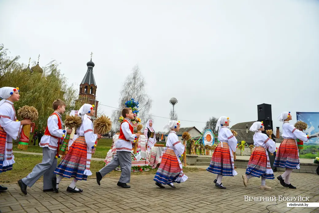 01.11.2019. Районный фестиваль-ярмарка «Дожинки-2019» в Телуше
