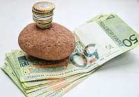 Бывший муж уменьшил размер алиментов, можно ли взыскать деньги через суд? Ответ юриста