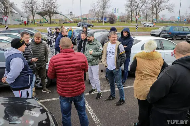 Протест таксистов в Минске. Фото TUT.by.