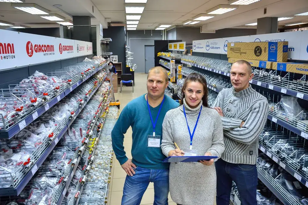Магазин «Чистый Берег» на ул. Бахарова, 307А