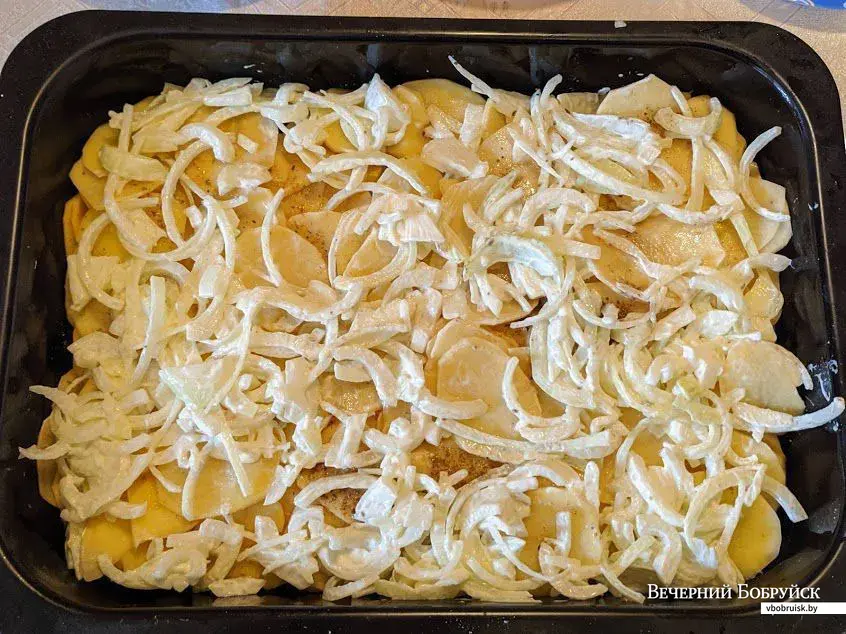 Готовим сами. Картошка, запеченная с курицей.