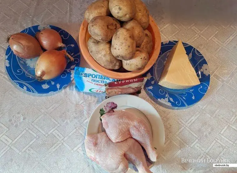 Готовим сами. Картошка, запеченная с курицей.